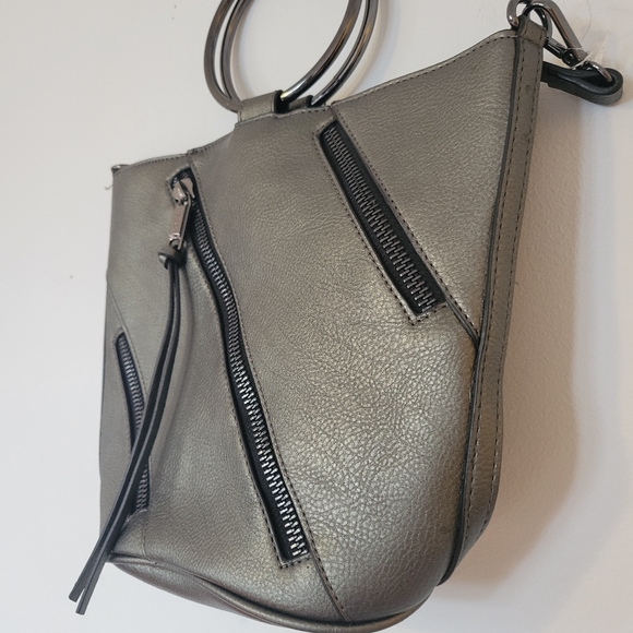 Joe’s Jeans Bucket Bag Metal Ring Crossbody Handbag Metallic Gray Detach Strap - Picture 2 of 11
